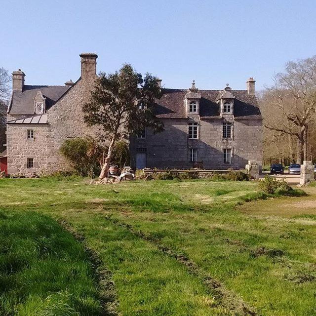Les Cabanes De Kermenguy Cléder Buitenkant foto